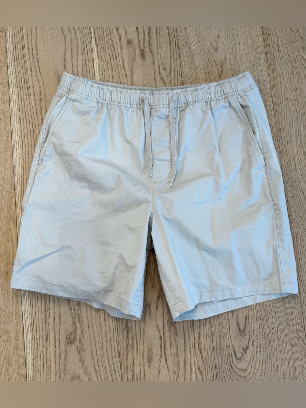 ☀️GAP - Cream Pull-On Shorts - M